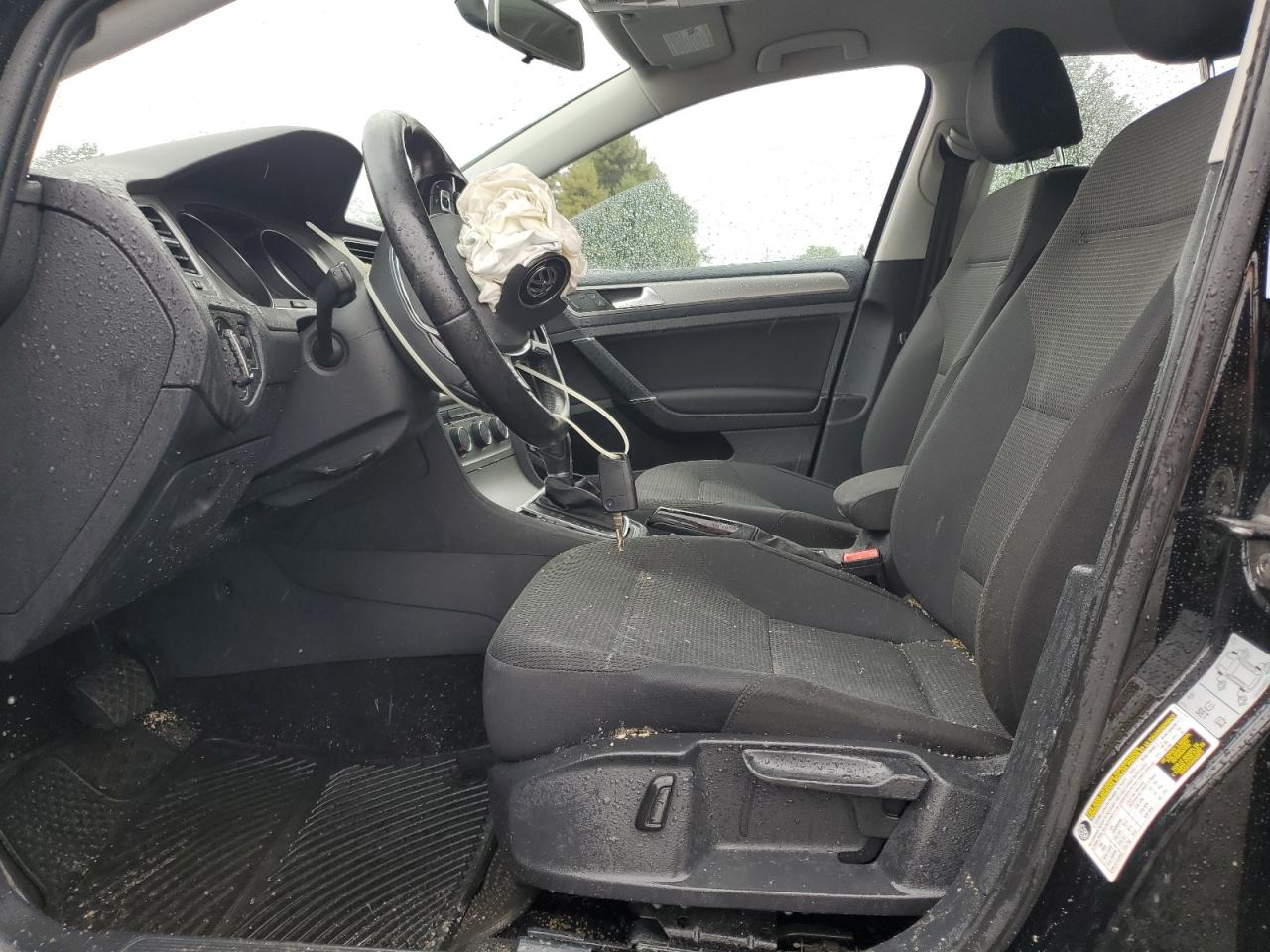 2016 Volkswagen Golf VIN 3VWC17AU2GM516773 Copart auction photo, front end / minor dent/scratches damage thumbnail 7