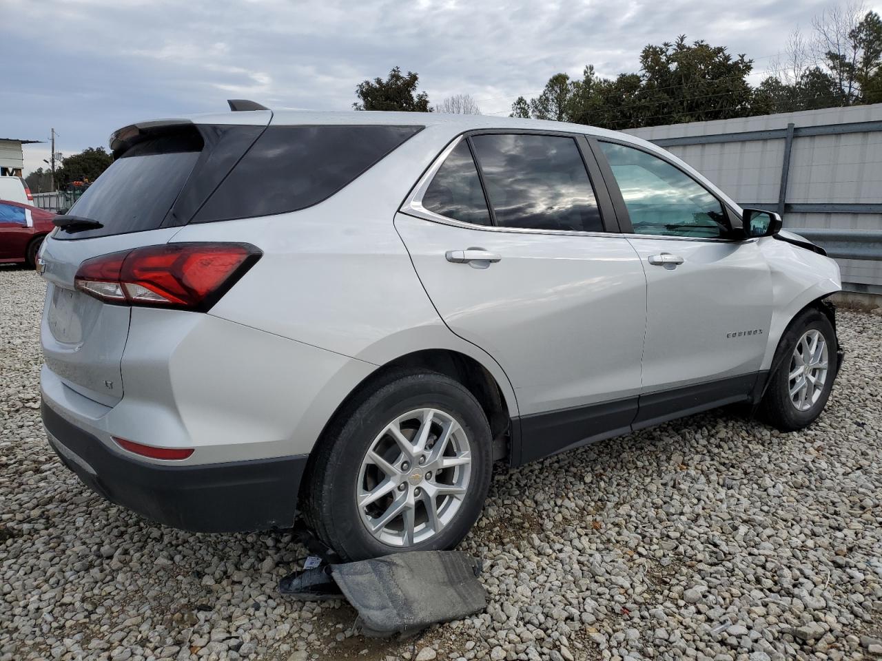 2022 Chevrolet Equinox VIN 3GNAXKEV5NL182666 Copart auction photo, front end damage thumbnail 3