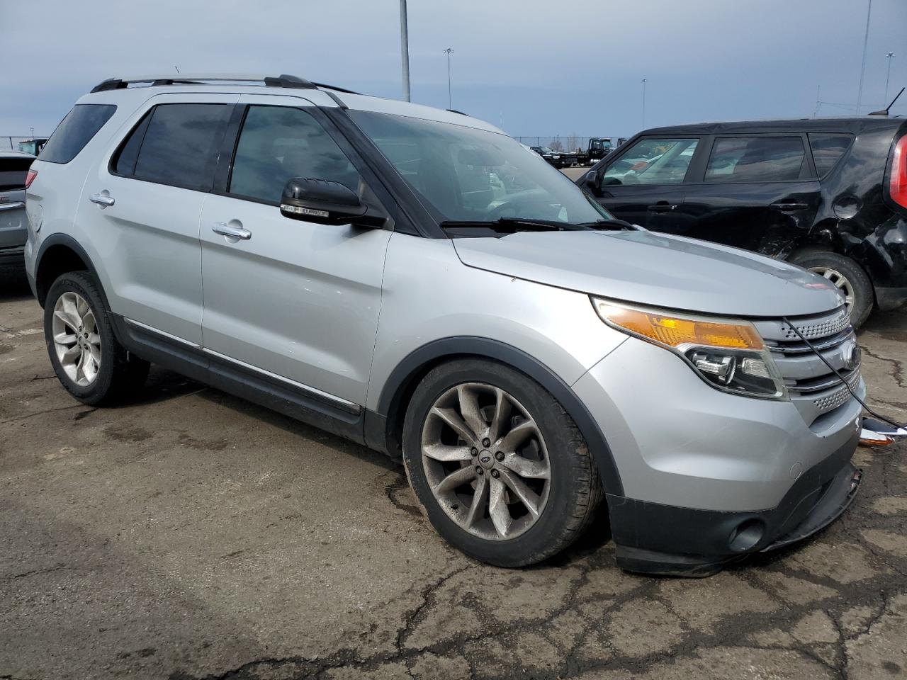 2014 Ford Explorer VIN 1FM5K7D86EGB41447 Copart auction photo, front end / undercarriage damage thumbnail 4
