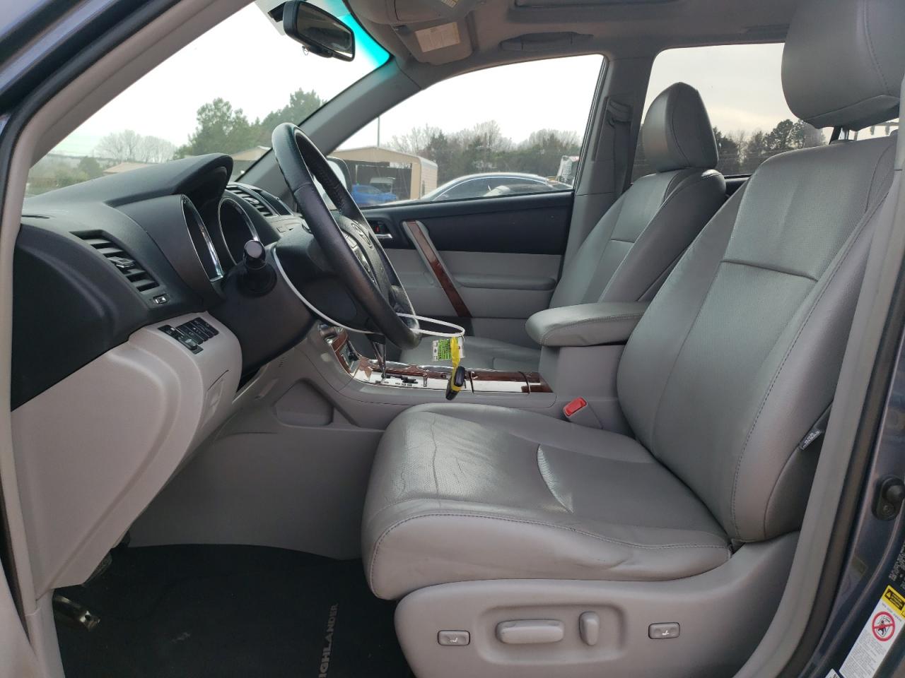 2012 Toyota Highlander VIN 5TDDK3EH8CS160723 Copart auction photo, front end / side damage thumbnail 7