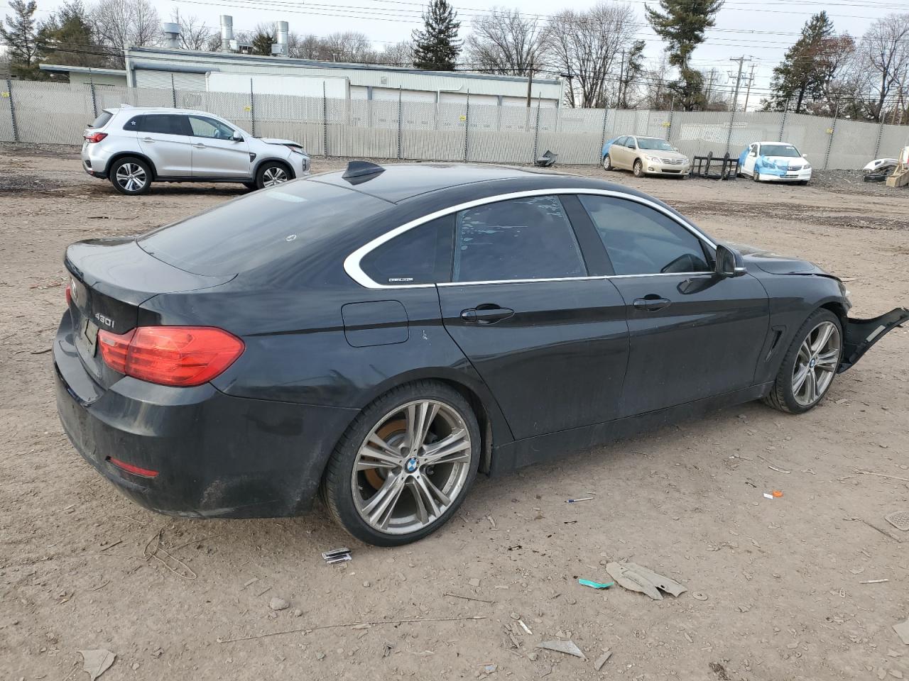 2017 BMW 4er VIN WBA4F7C50HG786401 Copart auction photo, front end damage thumbnail 3