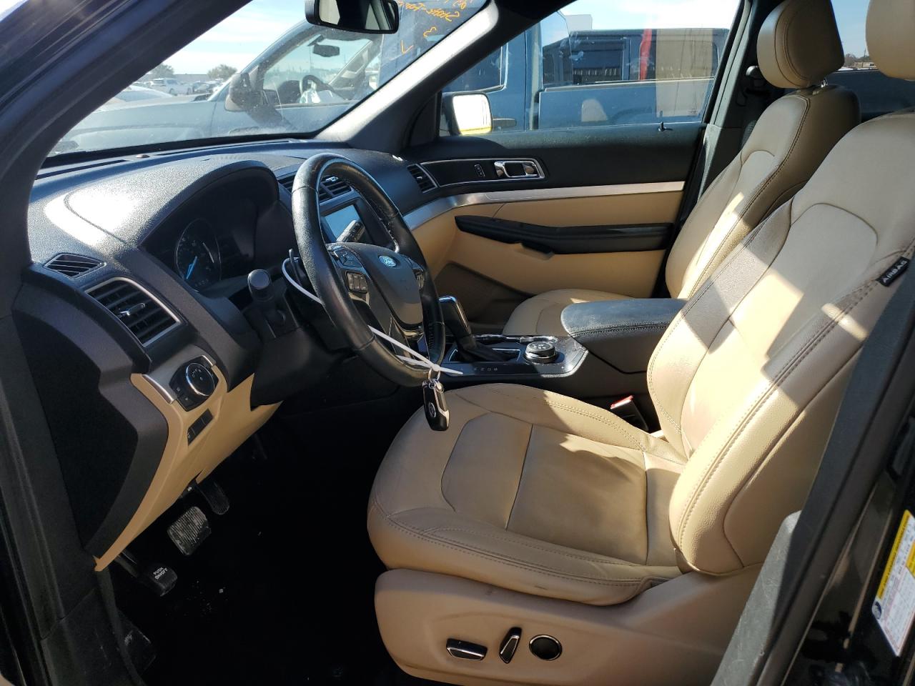2017 Ford Explorer VIN 1FM5K8D81HGD40190 Copart auction photo, rear end damage thumbnail 7