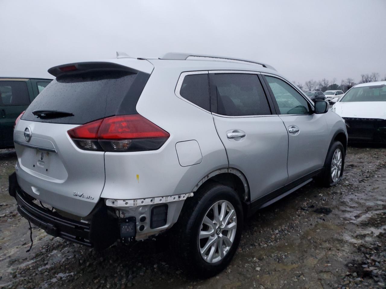 2018 Nissan Rogue VIN 5N1AT2MV8JC770567 Copart auction photo, rear end damage thumbnail 3