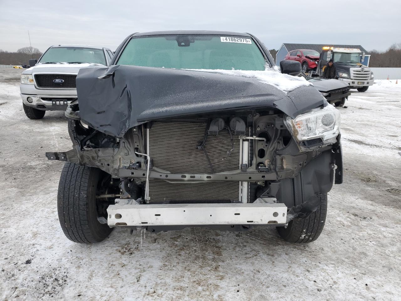 2021 Toyota Tacoma VIN 3TYSZ5AN4MT017042 Copart auction photo, front end / minor dent/scratches damage thumbnail 5