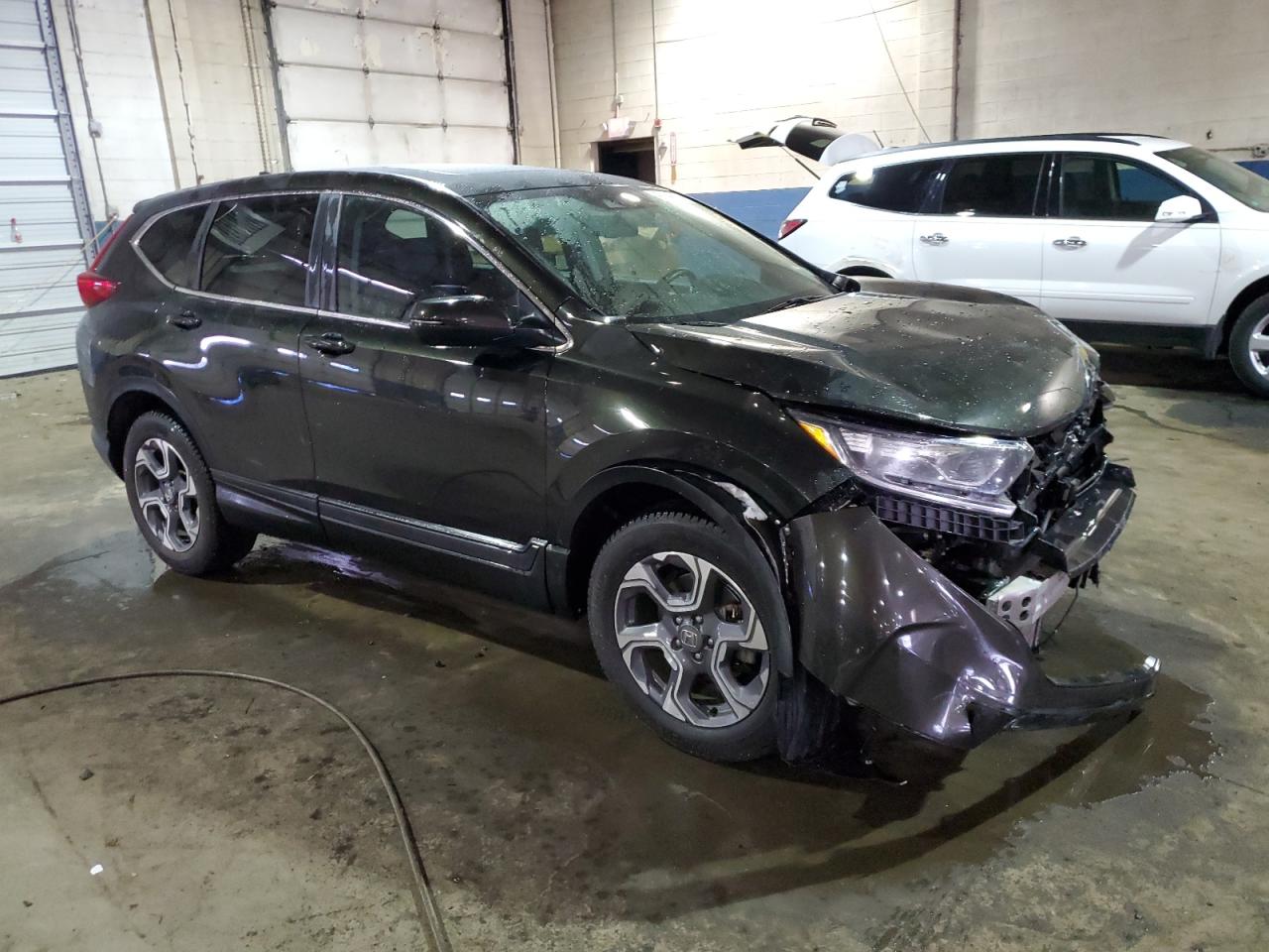 2018 Honda CR-V VIN 7FARW2H8XJE013857 Copart auction photo, front end damage thumbnail 4