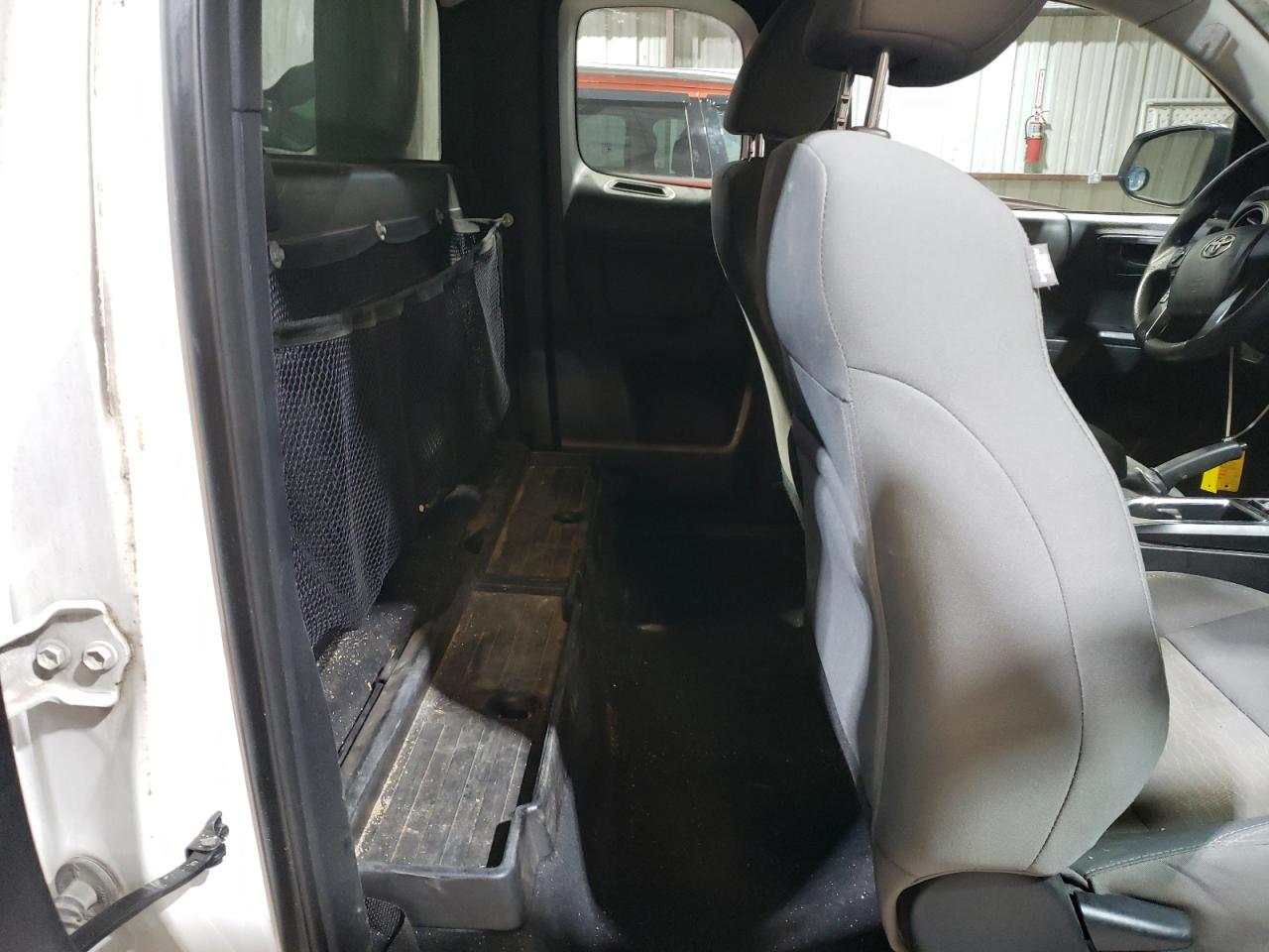 2017 Toyota Tacoma VIN 5TFRX5GN8HX086968 Copart auction photo, front end / minor dent/scratches damage thumbnail 10