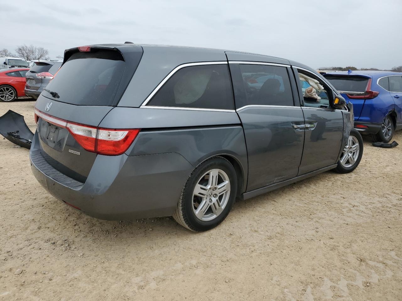 2013 Honda Odyssey VIN 5FNRL5H97DB030022 Copart auction photo, front end / mechanical damage thumbnail 3