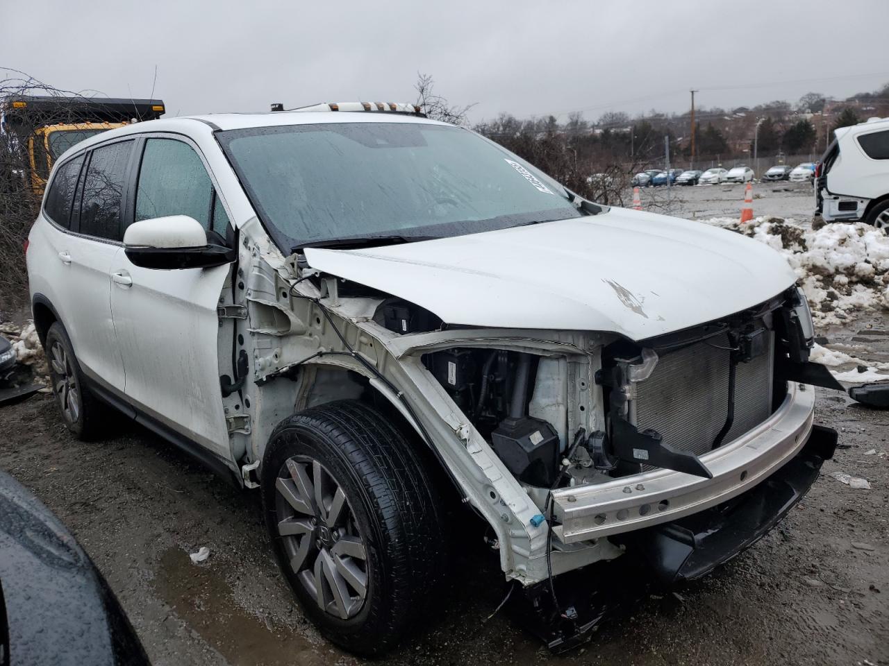 2020 Honda Pilot VIN 5FNYF6H59LB066718 Copart auction photo, front end / minor dent/scratches damage thumbnail 4
