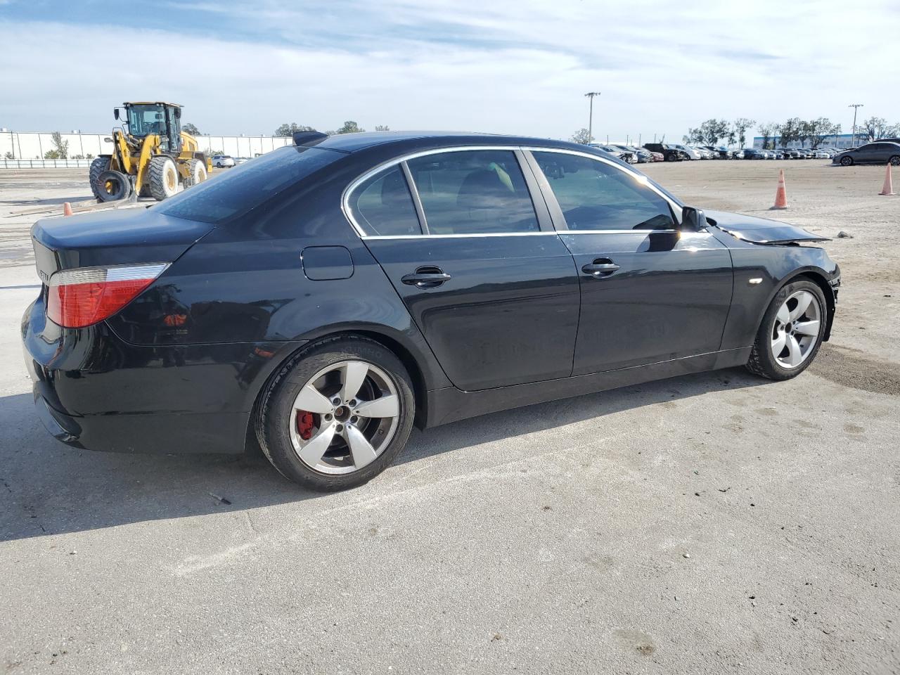 2006 BMW 5er VIN WBANE73506CM32082 Copart auction photo, front end damage thumbnail 3