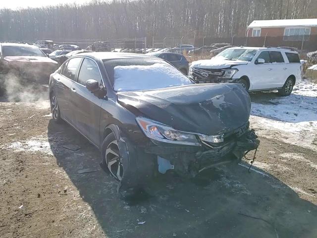 2017 Honda Accord VIN 1HGCR2F73HA161212 Copart auction photo, front end / minor dent/scratches damage thumbnail 11