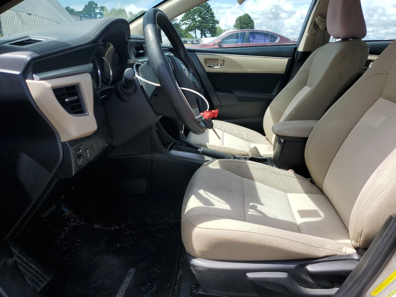 2015 Toyota Corolla VIN 5YFBURHE3FP359326 Copart auction photo, front end damage thumbnail 7