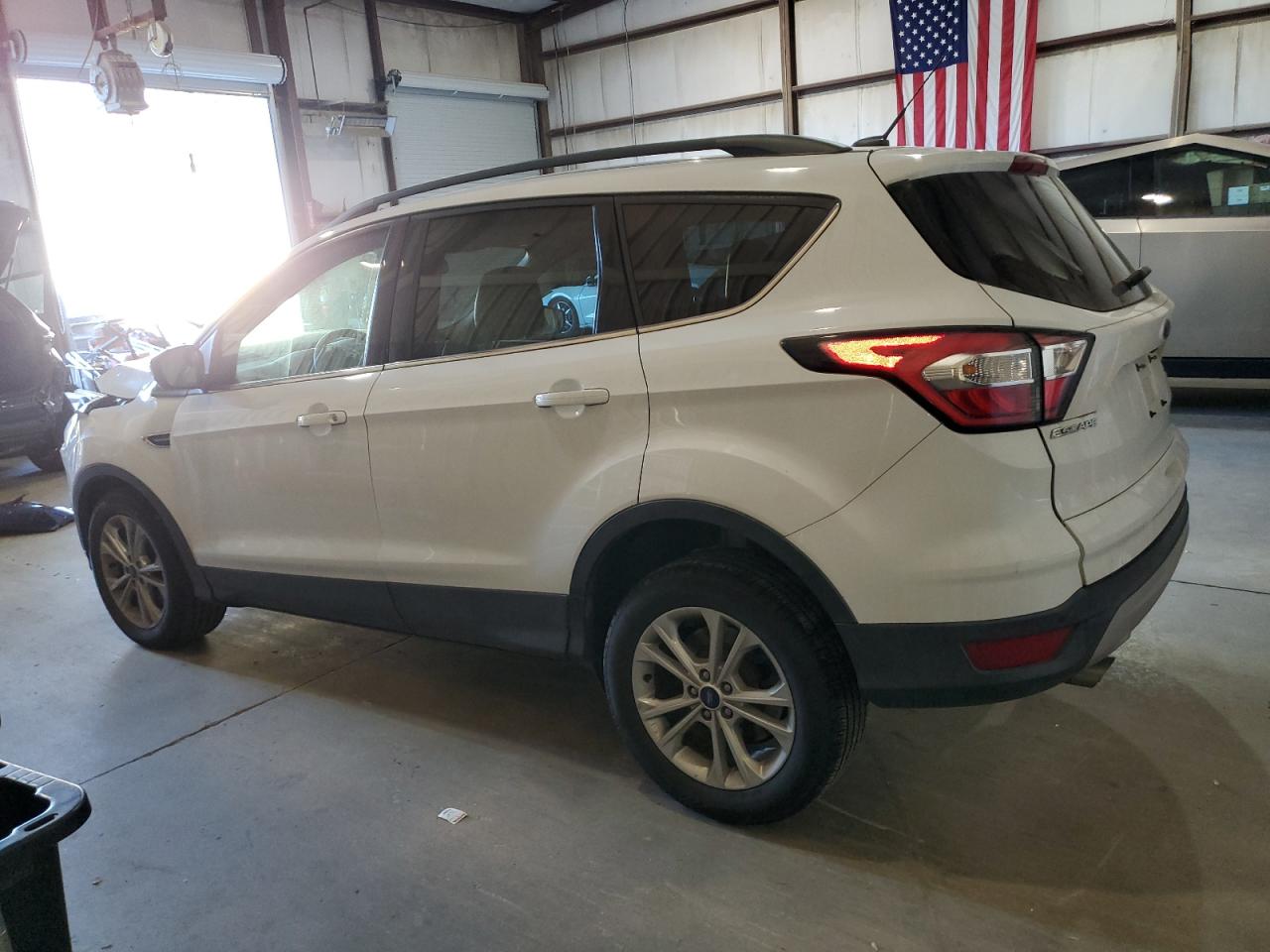 2017 Ford Escape VIN 1FMCU9G96HUD96428 Copart auction photo, front end damage thumbnail 2