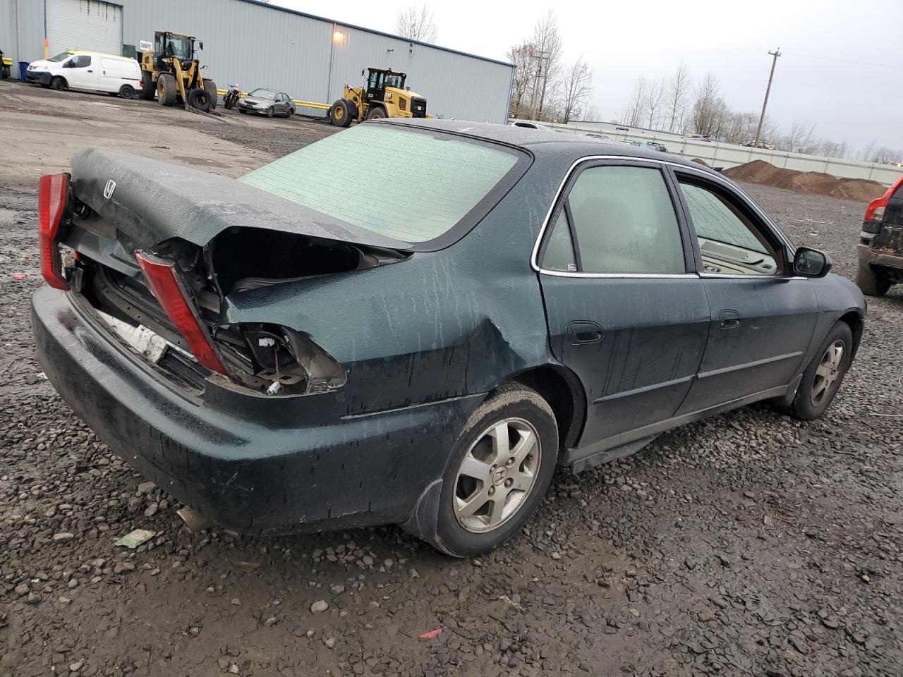 2000 Honda Accord VIN JHMCG5679YC035865 Copart auction photo, rear end damage thumbnail 3