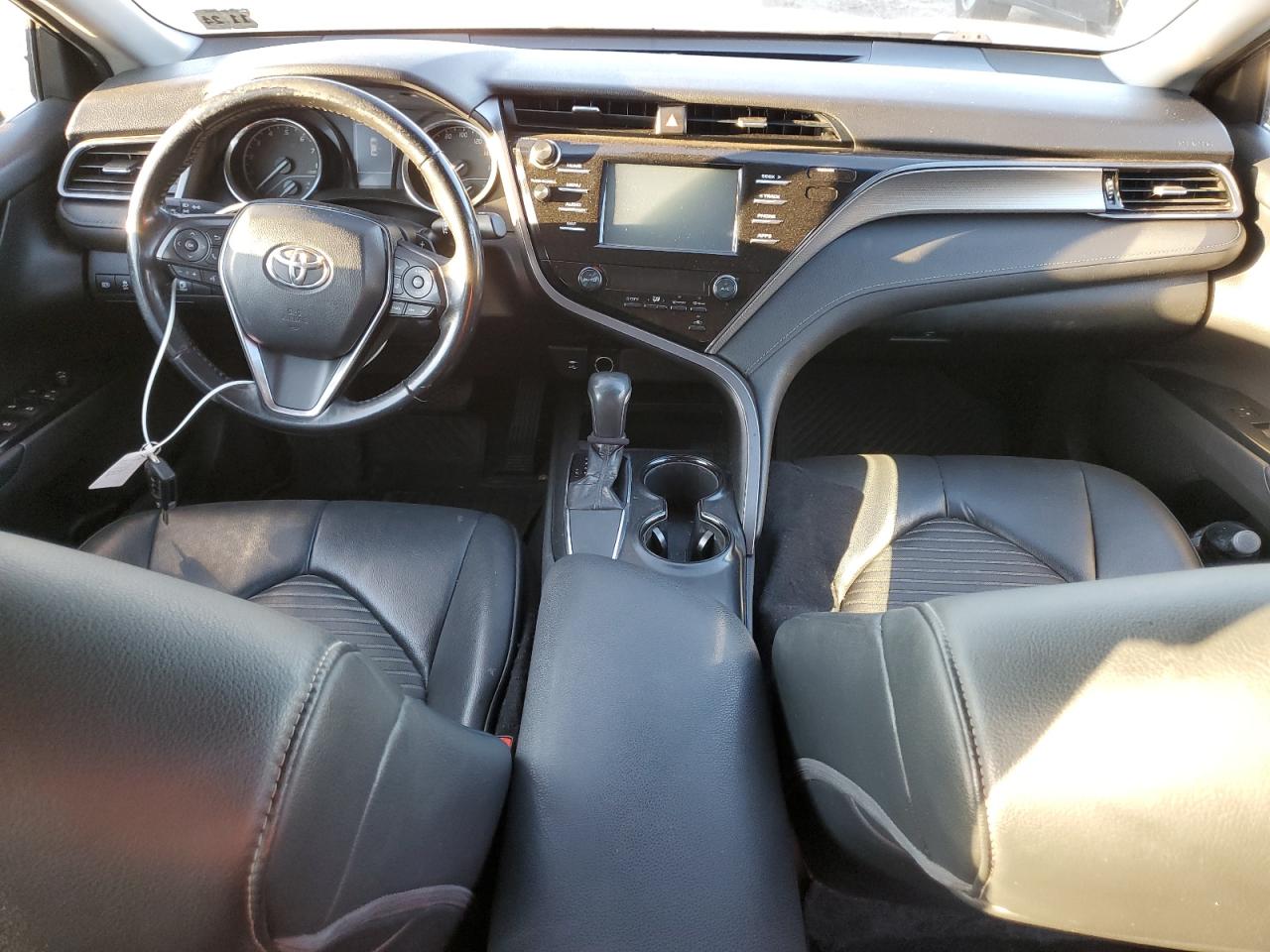 2019 Toyota Camry VIN 4T1B11HK0KU827084 Copart auction photo, rear end damage thumbnail 8