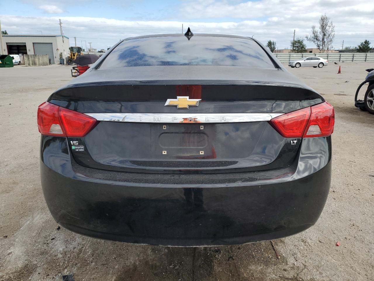 2017 Chevrolet Impala VIN 1G1105S38HU195481 Copart auction photo, front end damage thumbnail 6