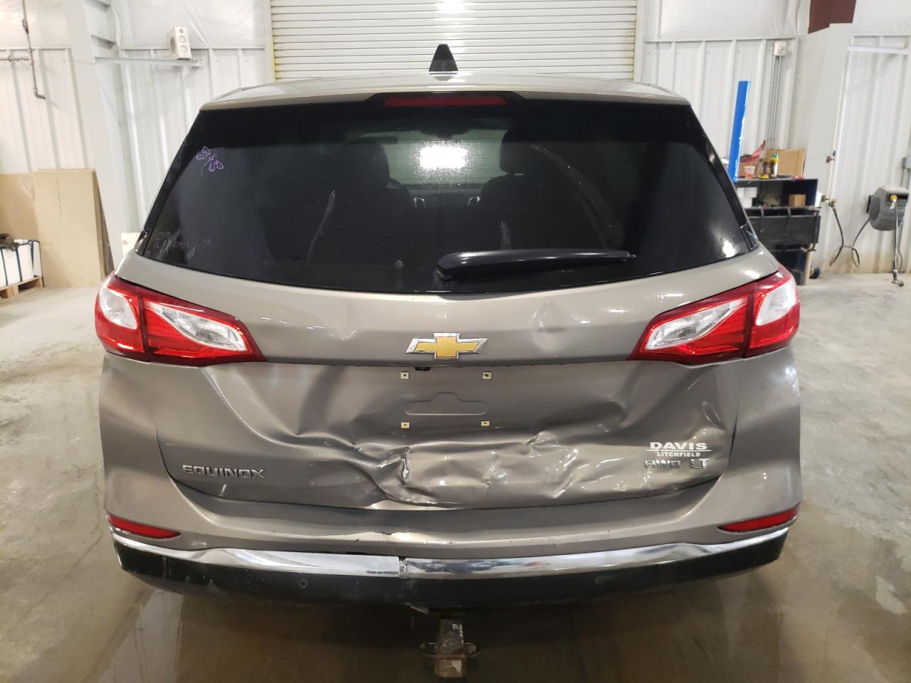 2018 Chevrolet Equinox VIN 3GNAXSEV0JS553930 Copart auction photo, rear end damage thumbnail 6
