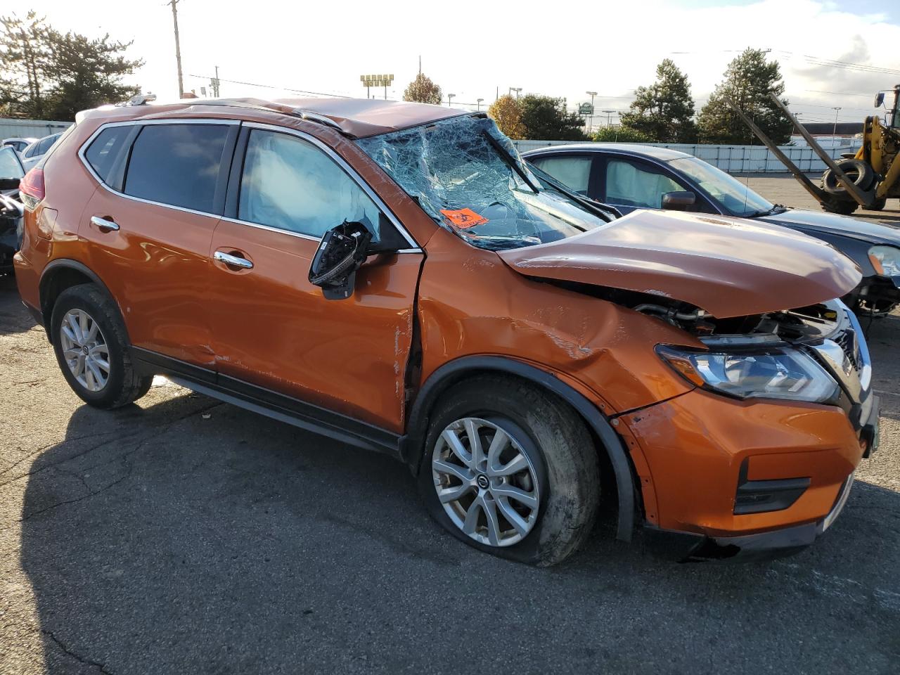 2018 Nissan Rogue VIN JN8AT2MV7JW344019 Copart auction photo, rollover damage thumbnail 4