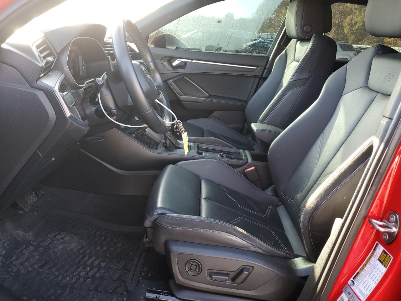 2020 Audi Q3 VIN WA1EECF32L1084339 Copart auction photo, rear end damage thumbnail 7