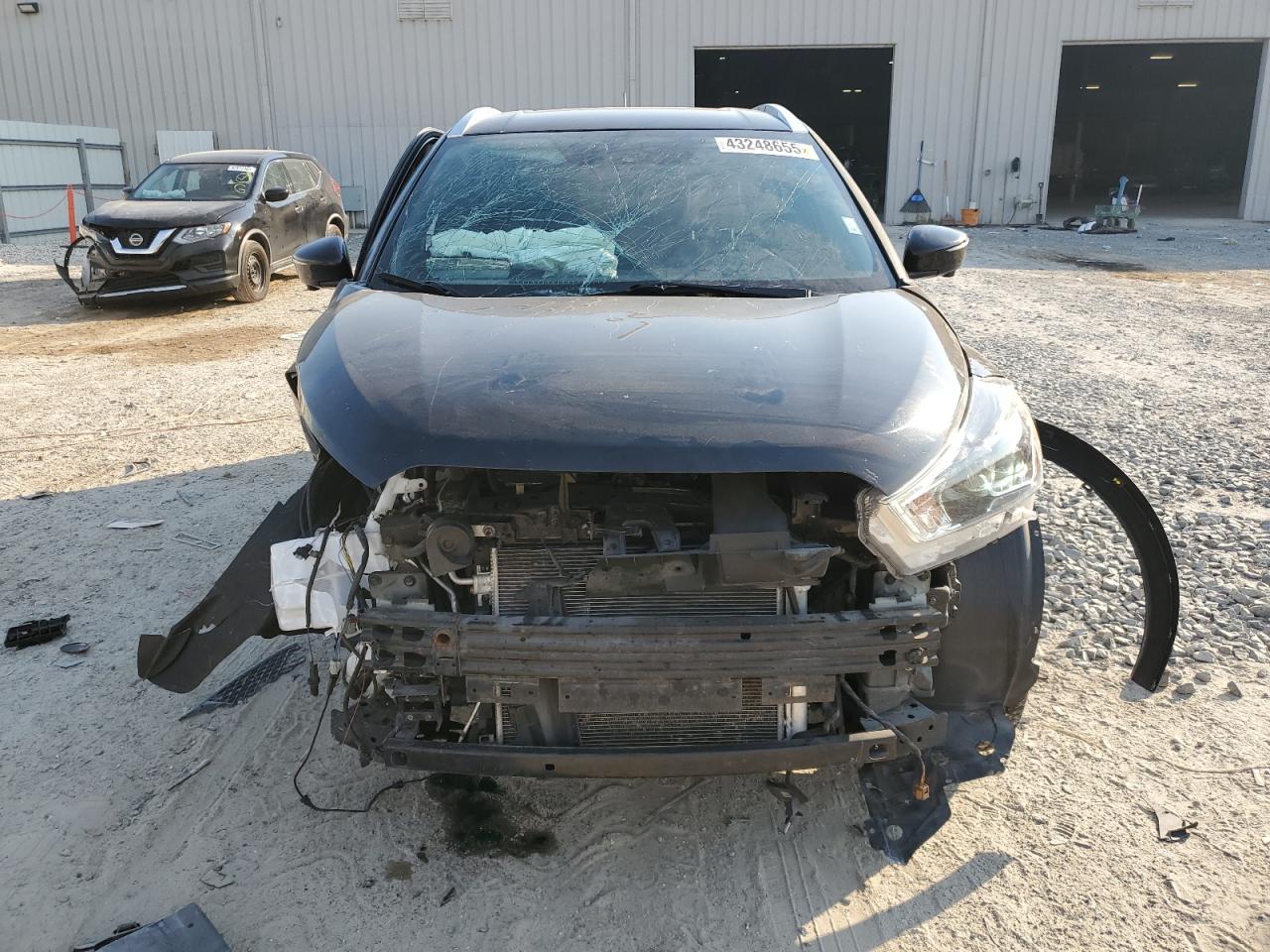 2019 Nissan Kicks VIN 3N1CP5CU8KL493052 Copart auction photo, front end / side damage thumbnail 5