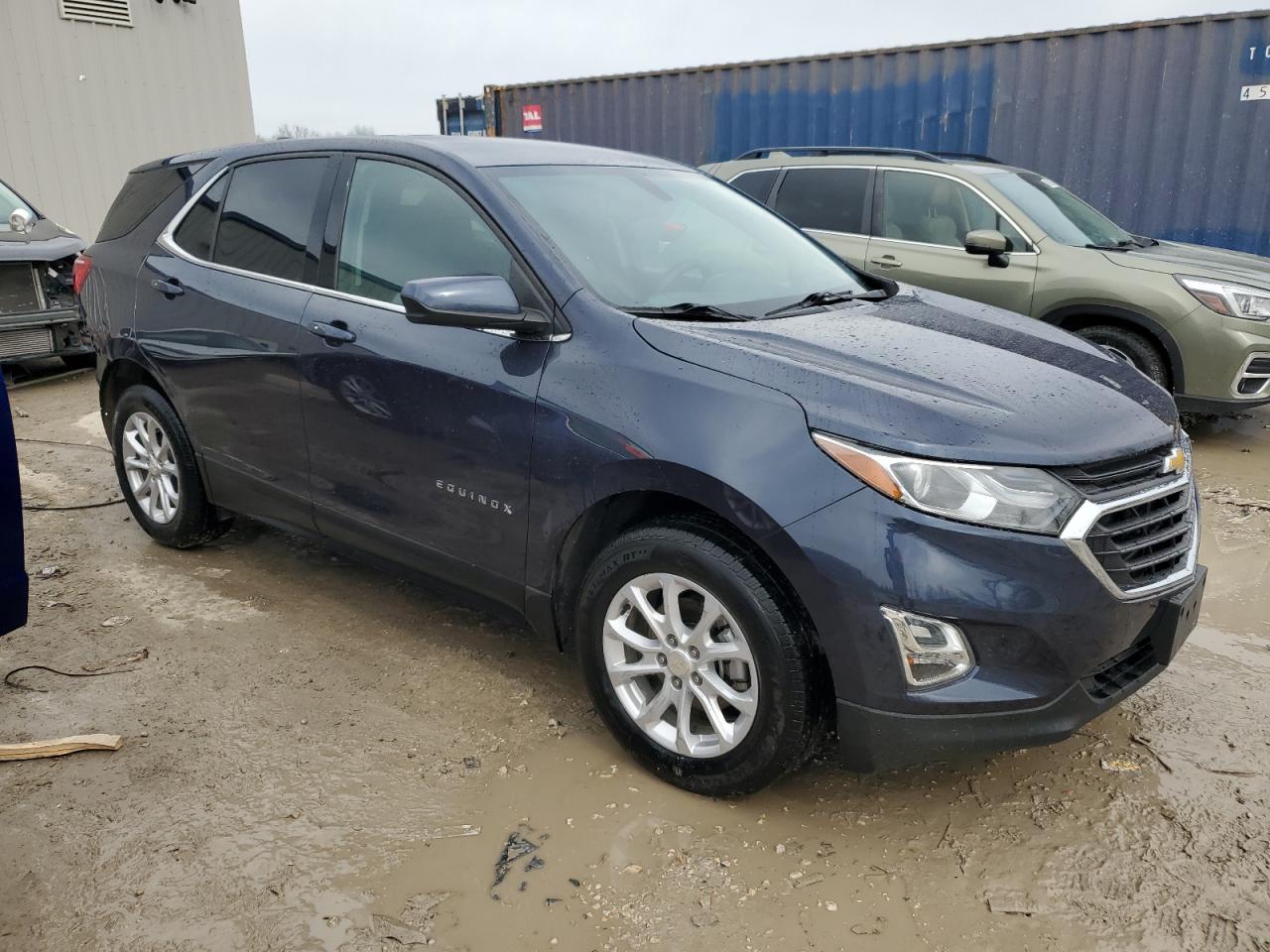 2018 Chevrolet Equinox VIN 3GNAXJEV3JS606369 Copart auction photo, side / rear end damage thumbnail 4