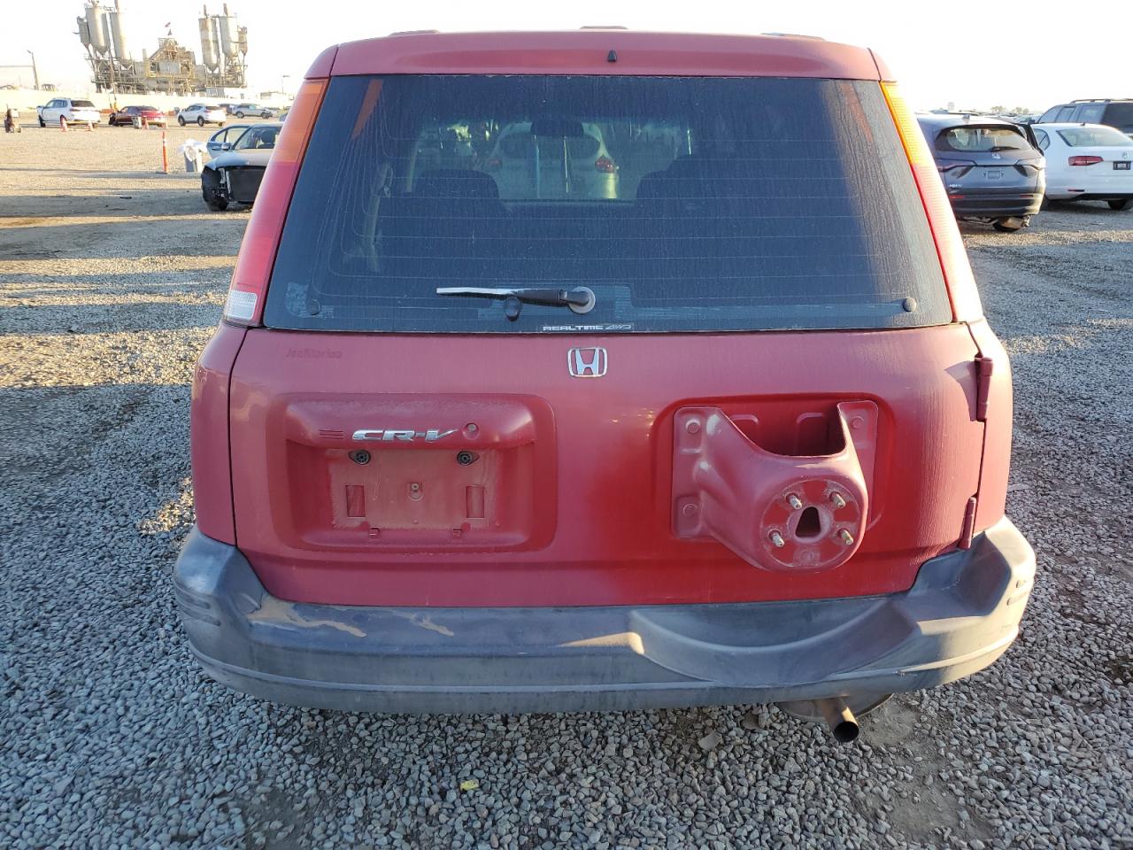 1998 Honda CR-V VIN JHLRD1865WC060781 Copart auction photo, minor dent/scratches damage thumbnail 6