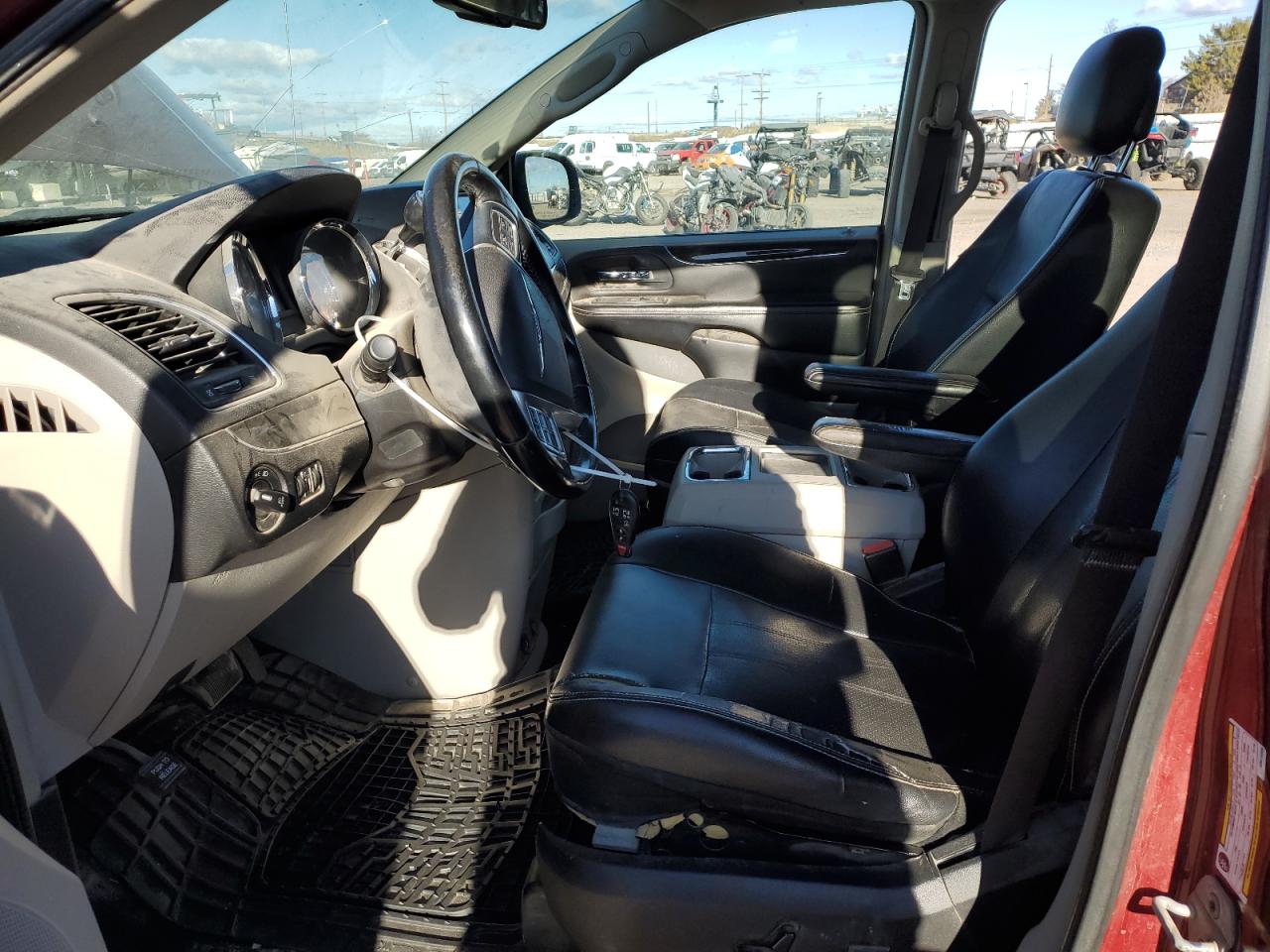 2012 Chrysler Town & Country VIN 2C4RC1BGXCR415500 Copart auction photo, side damage thumbnail 7