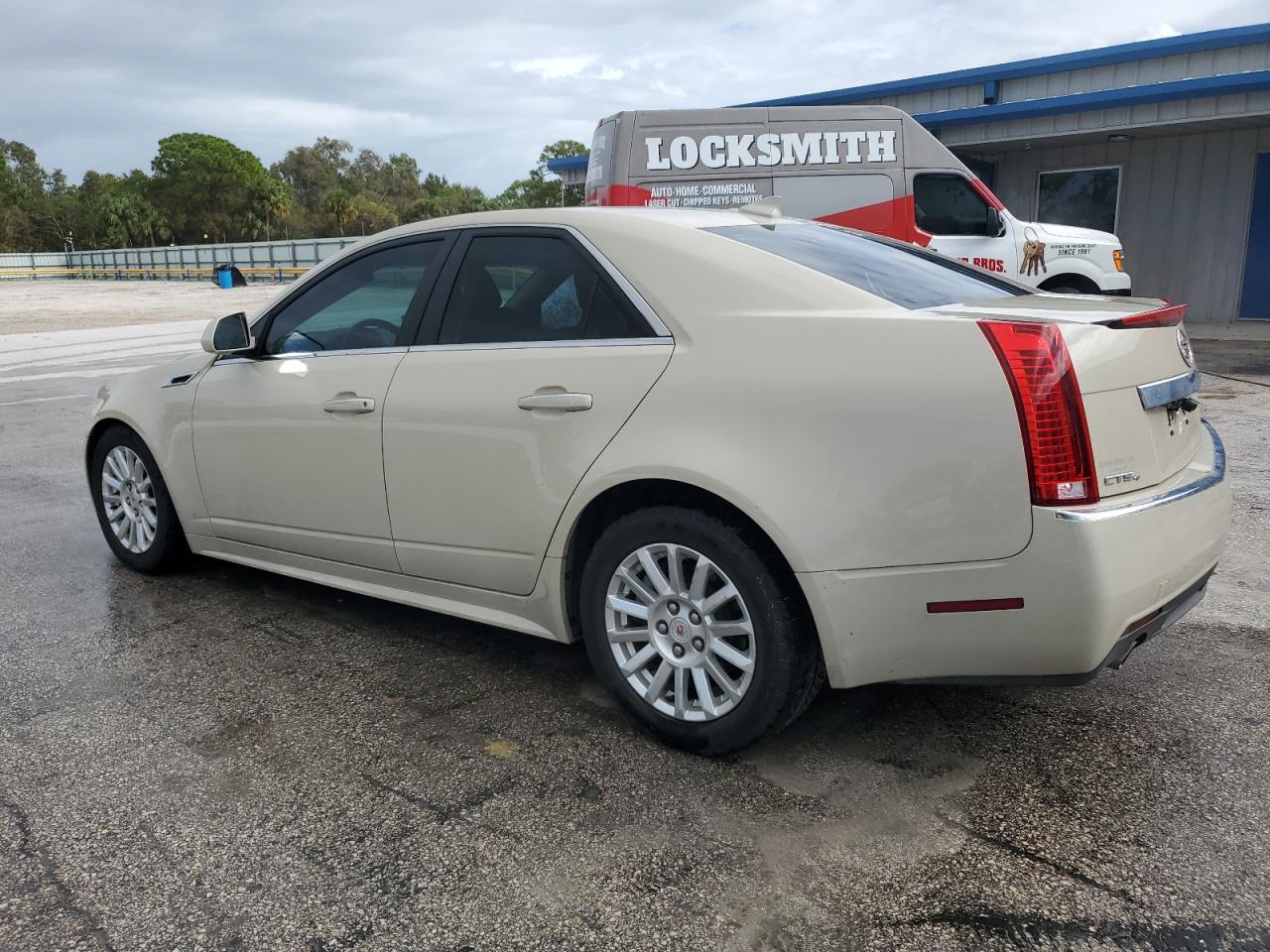 2011 Cadillac CTS VIN 1G6DC5EYXB0139255 Copart auction photo, front end / side damage thumbnail 2