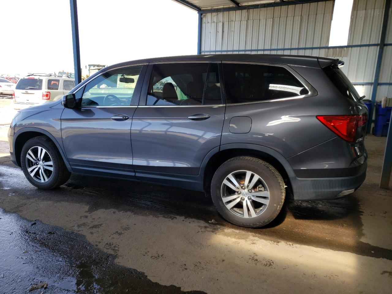 2018 Honda Pilot VIN 5FNYF6H57JB064401 Copart auction photo, hail damage thumbnail 2