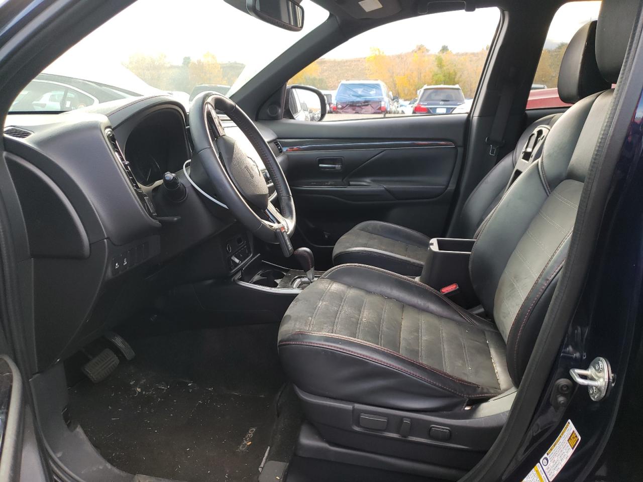 2020 Mitsubishi Outlander VIN JA4AZ3A35LZ043117 Copart auction photo, front end / side damage thumbnail 7