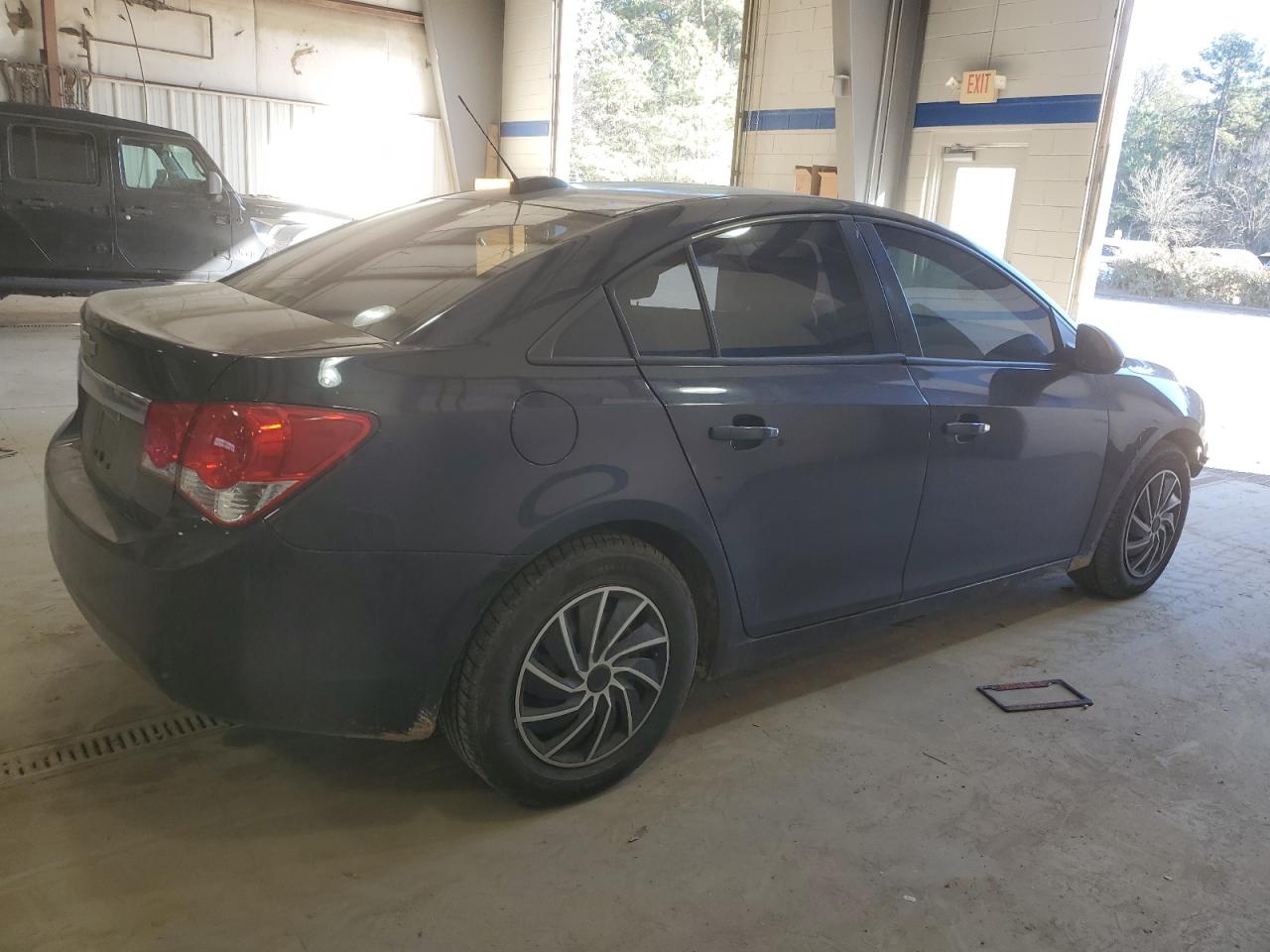 2016 Chevrolet Cruze VIN 1G1PC5SG1G7101748 Copart auction photo, front end damage thumbnail 3