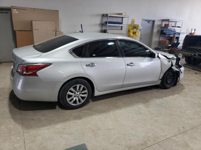 2014 Nissan Altima VIN 1N4AL3AP7EN374727 Copart auction photo, front end damage thumbnail 3