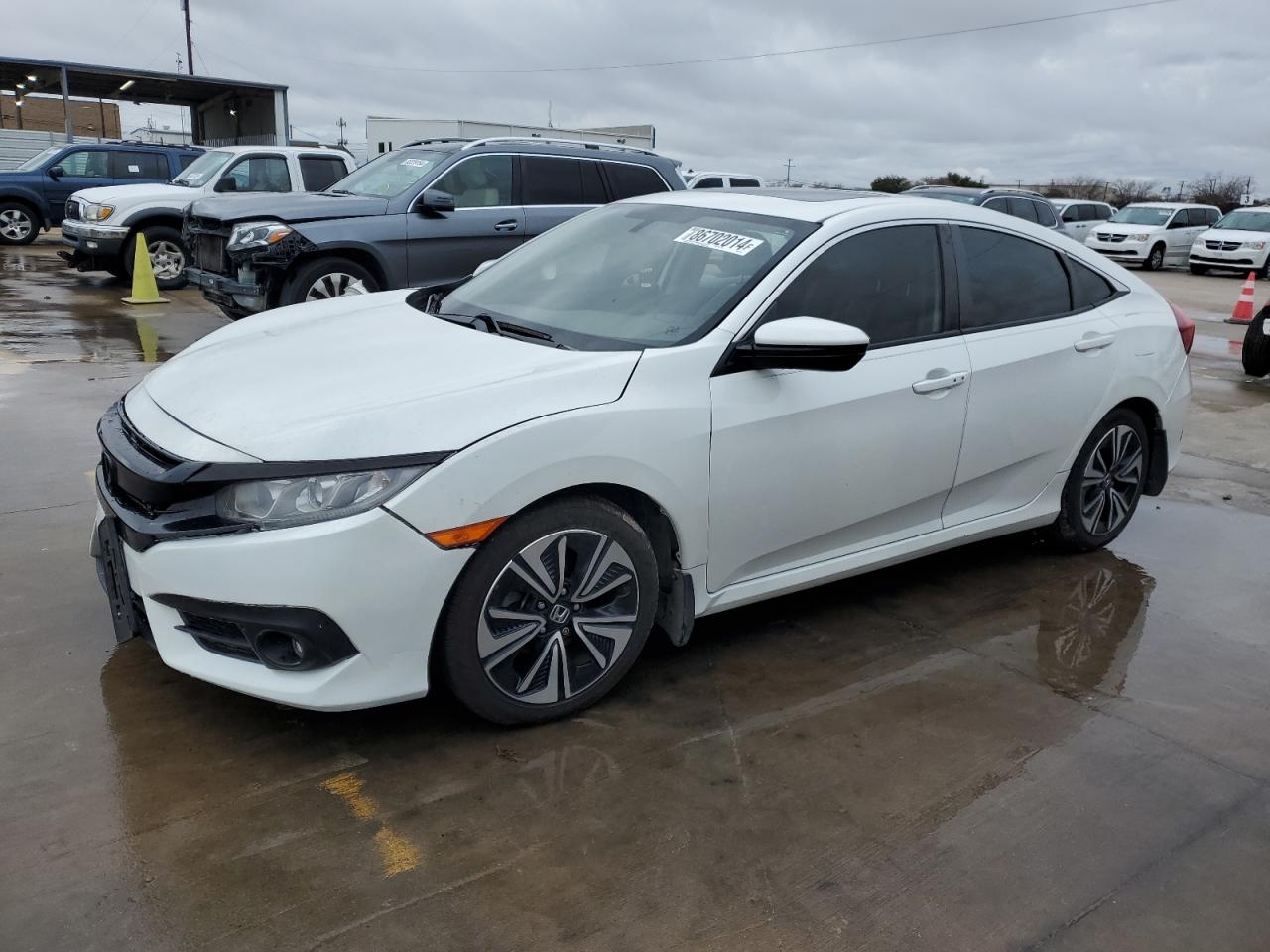 2018 Honda Civic VIN JHMFC1F72JX007826