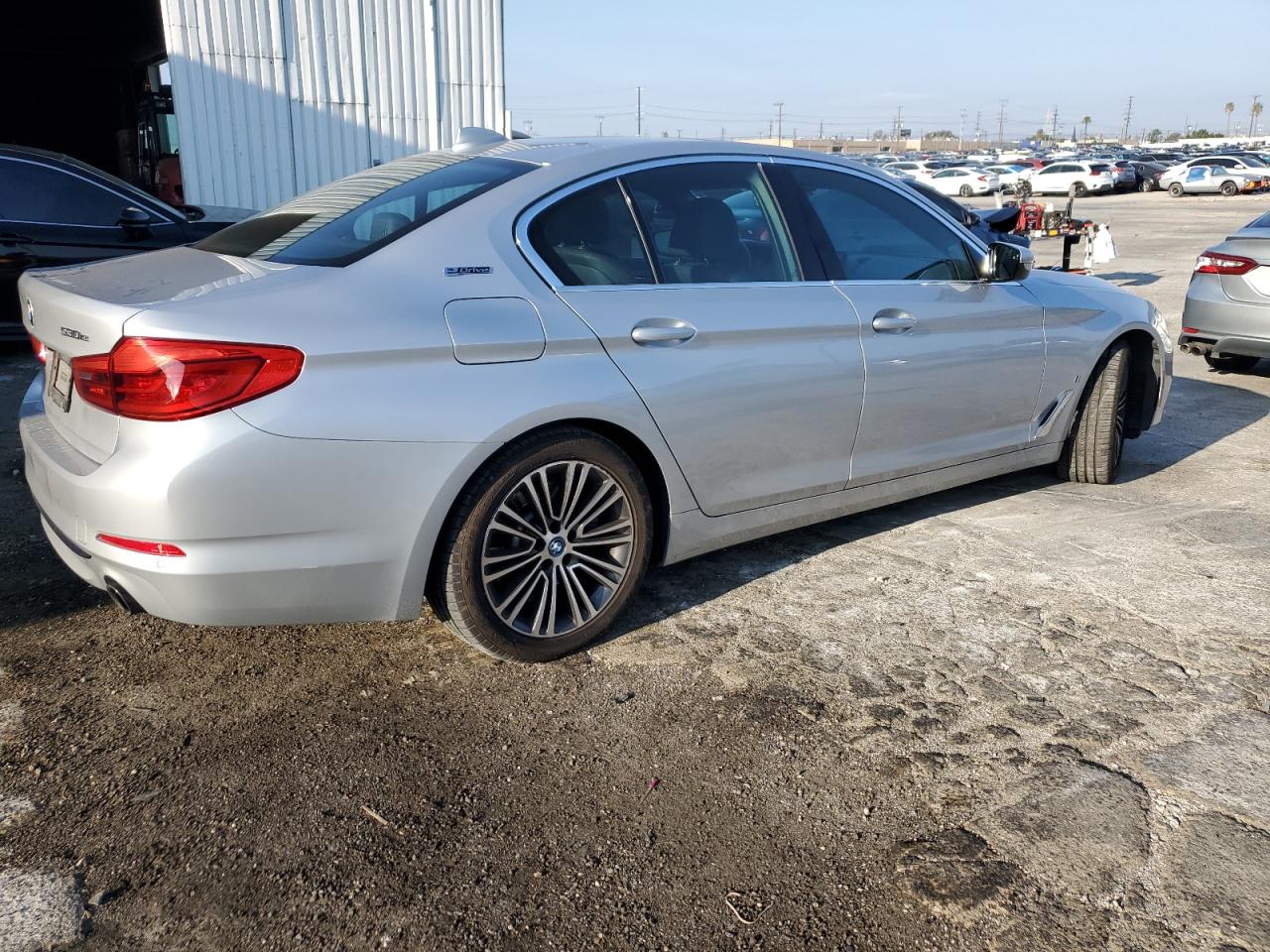 2019 BMW 5er VIN WBAJA9C57KB392766 Copart auction photo, undercarriage damage thumbnail 3