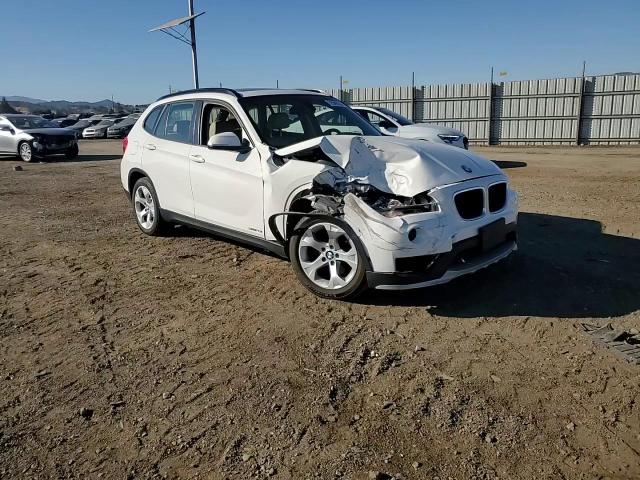 2015 BMW X1 VIN WBAVM1C55FVZ94063 Copart auction photo, front end damage thumbnail 10