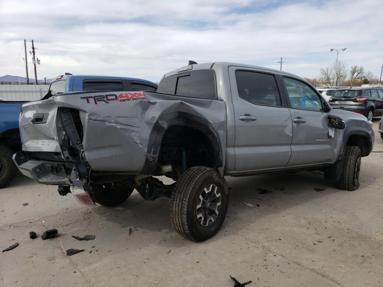 2020 Toyota Tacoma VIN 3TMCZ5AN2LM361791 Copart auction photo, rear end / rollover damage thumbnail 3