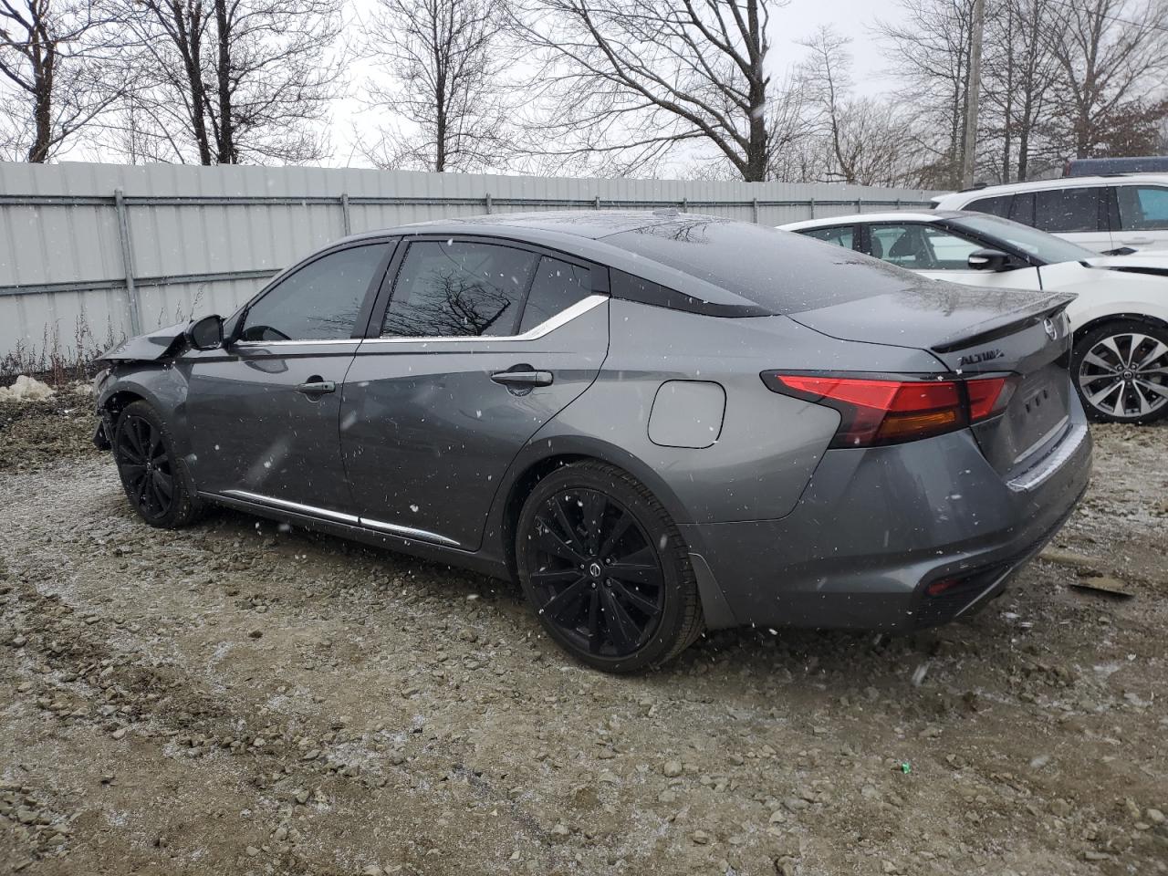 2022 Nissan Altima VIN 1N4BL4CV7NN378444 Copart auction photo, front end damage thumbnail 2