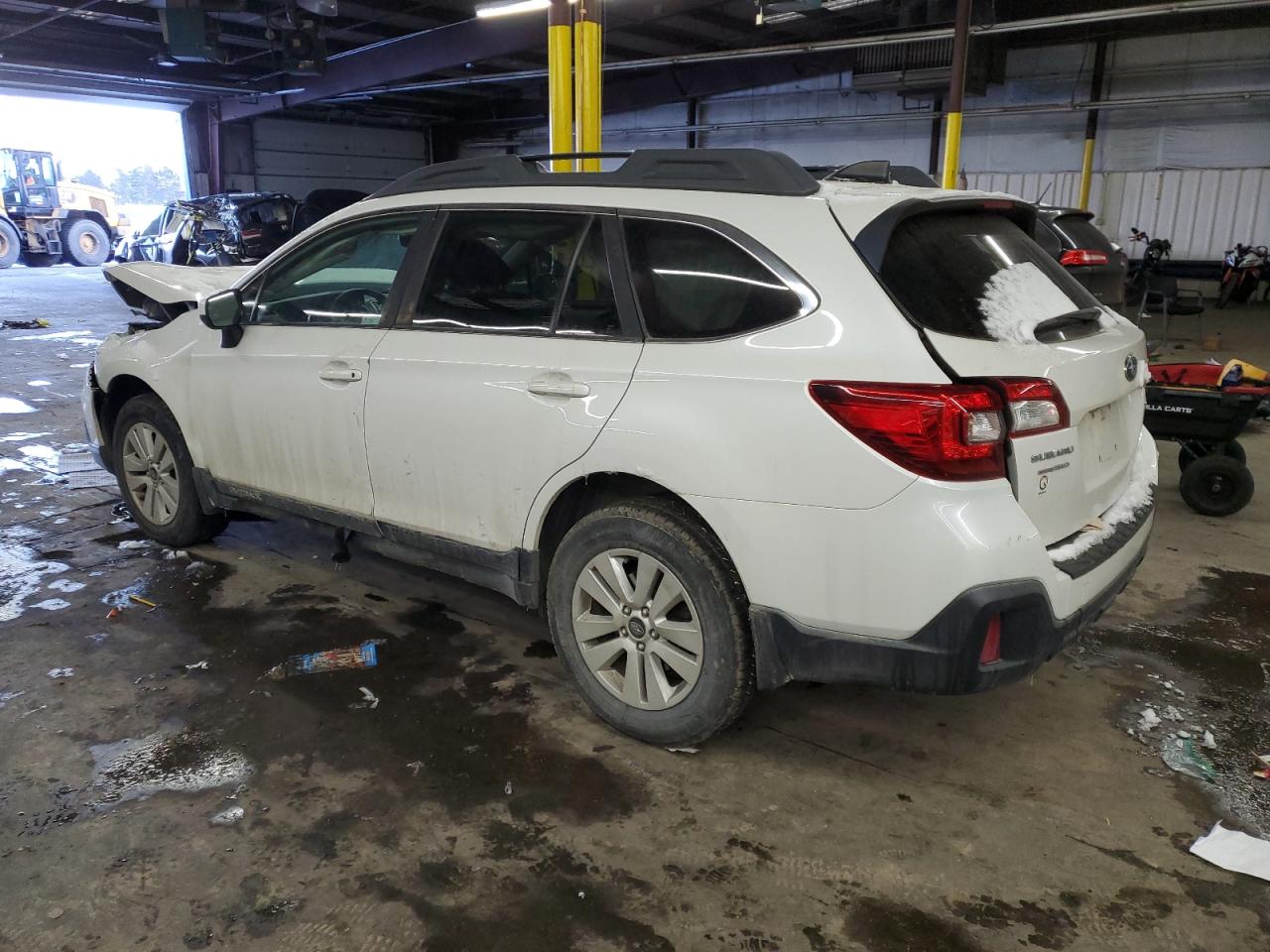 2018 Subaru Outback VIN 4S4BSACC1J3295264 Copart auction photo, front end damage thumbnail 2