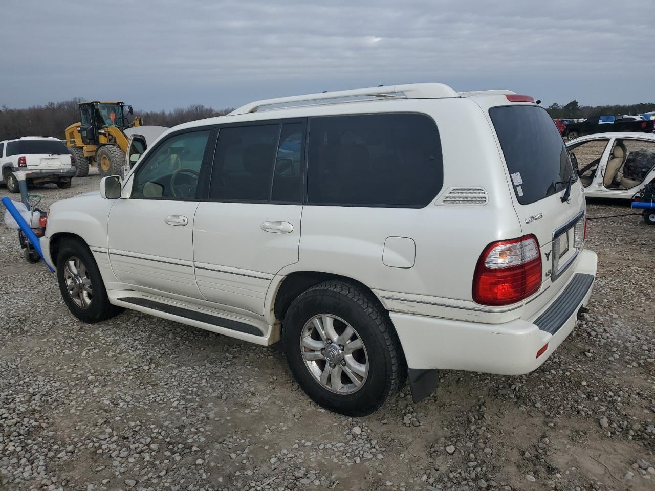 2005 Lexus LX VIN JTJHT00WX53555085 Copart auction photo, mechanical damage thumbnail 2