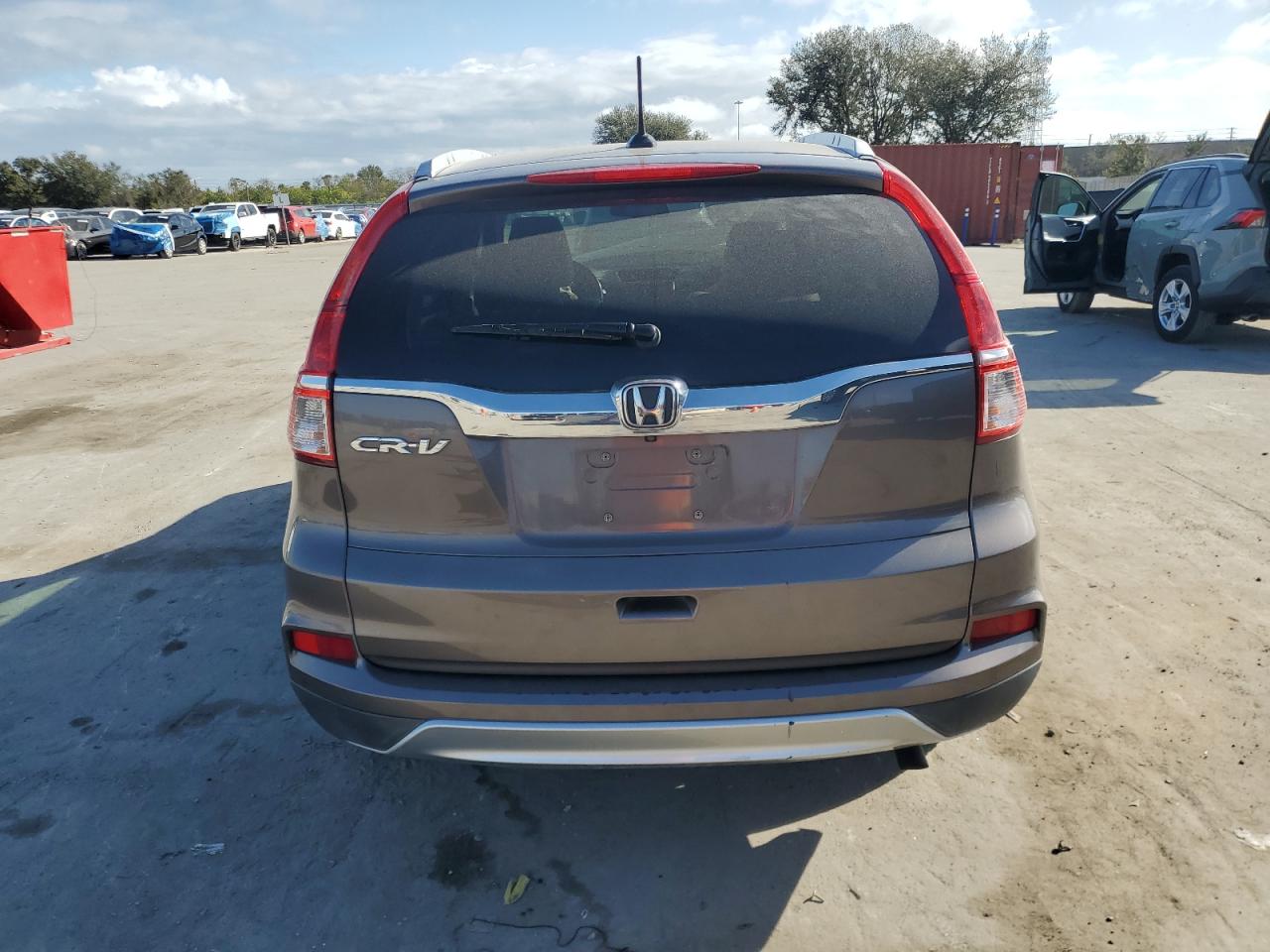 2015 Honda CR-V VIN 2HKRM3H76FH559174 Copart auction photo, front end / side damage thumbnail 6