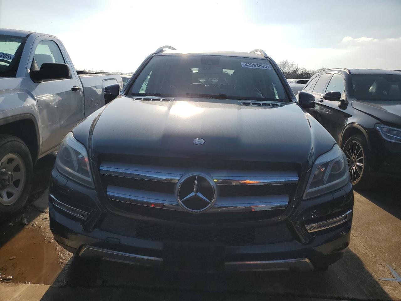2014 Mercedes-Benz GL-klasse VIN 4JGDF7CE7EA276947 Copart auction photo, normal wear damage thumbnail 5