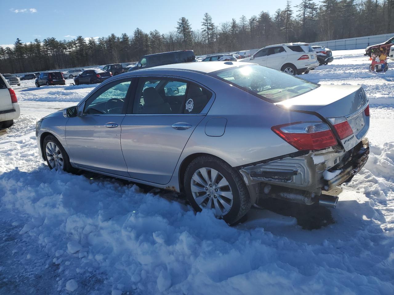 2014 Honda Accord VIN 1HGCR3F80EA015411 Copart auction photo, rear end / minor dent/scratches damage thumbnail 2