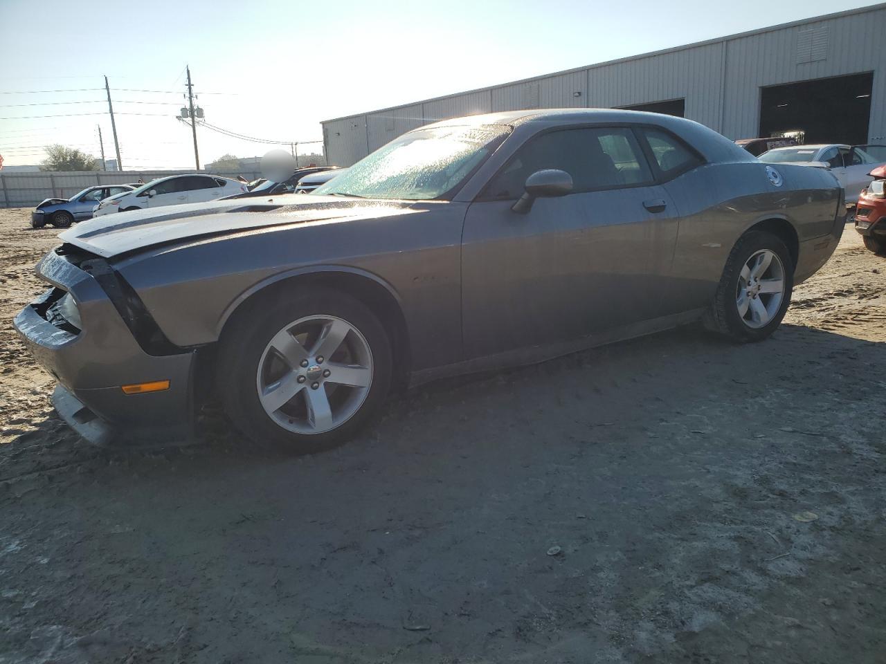 2012 Dodge Challenger VIN 2C3CDYAG2CH171381