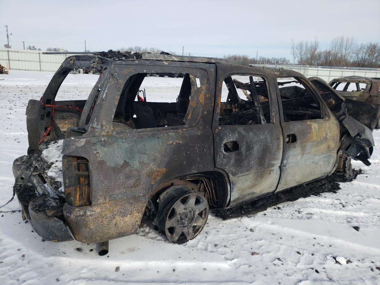 2003 Cadillac Escalade VIN 1GYEK63NX3R251600 Copart auction photo, burn damage thumbnail 3