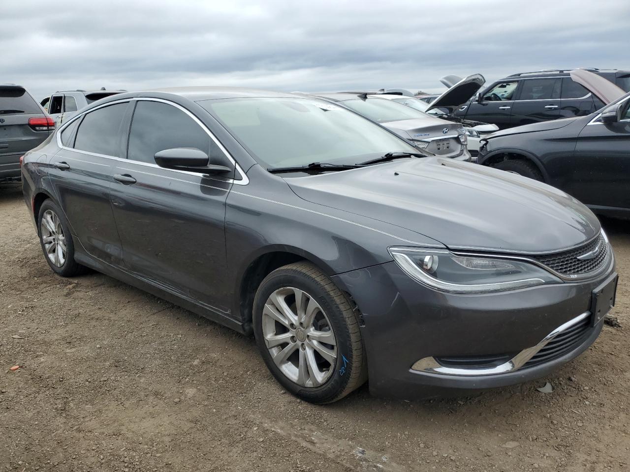2015 Chrysler 200 VIN 1C3CCCAB0FN692752 Copart auction photo, side / rear end damage thumbnail 4