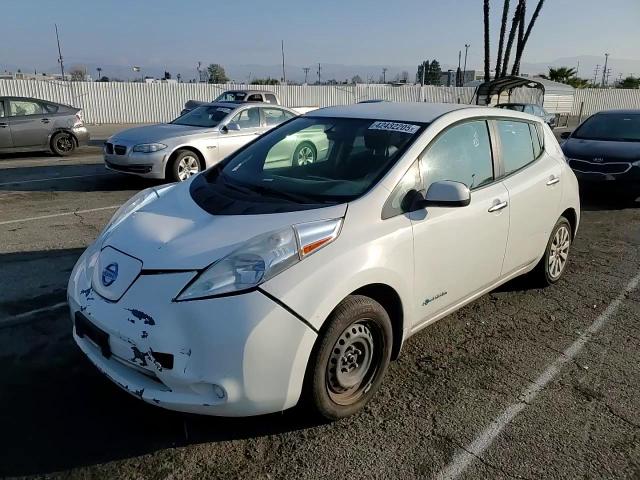 2013 Nissan Leaf VIN 1N4AZ0CP8DC411448 Copart auction photo, front end / minor dent/scratches damage thumbnail 10