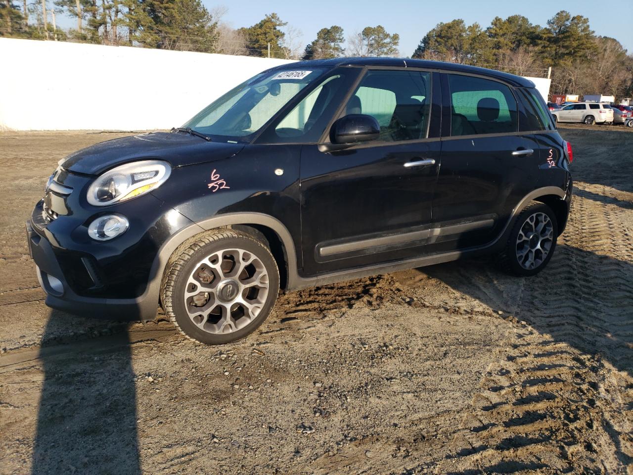 2014 Fiat 500 VIN ZFBCFADH0EZ007862 - Copart auction photo