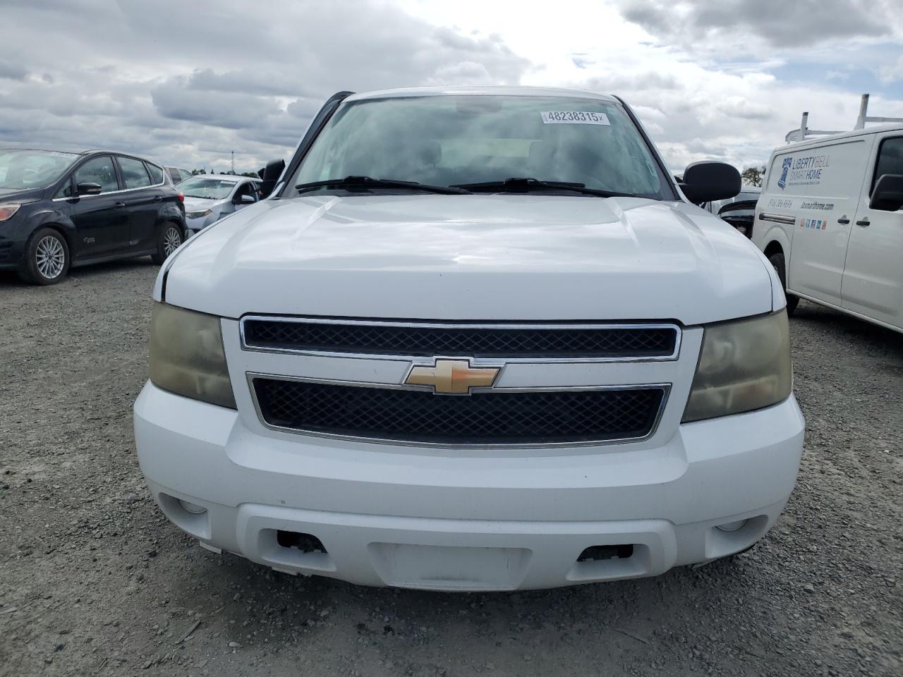 2009 Chevrolet Tahoe VIN 1GNFK13069R256522 Copart auction photo, side / minor dent/scratches damage thumbnail 5