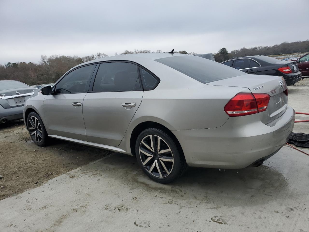 2014 Volkswagen Passat VIN 1VWAP7A30EC010502 Copart auction photo, side / rear end damage thumbnail 2