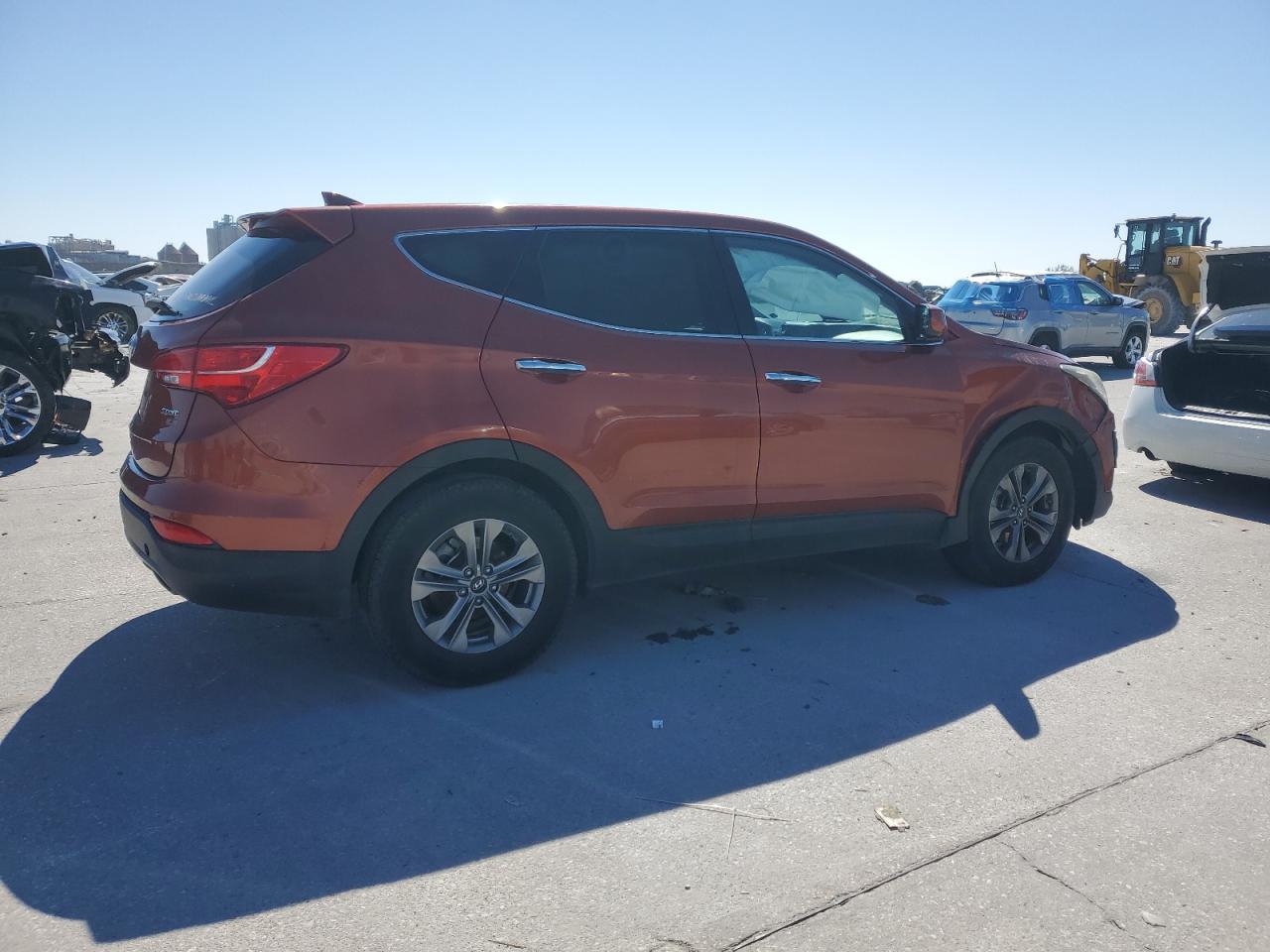 2016 Hyundai Santa Fe VIN 5XYZTDLB5GG352613 Copart auction photo, vandalism / front end damage thumbnail 3