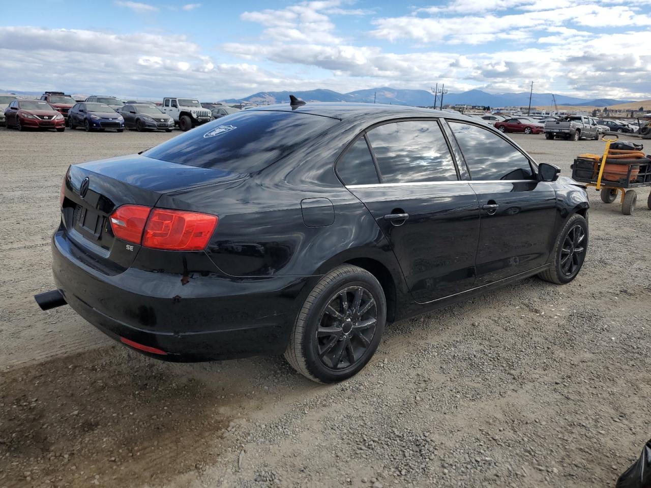 2014 Volkswagen Jetta VIN 3VWD17AJ1EM385309 Copart auction photo, front end / minor dent/scratches damage thumbnail 3